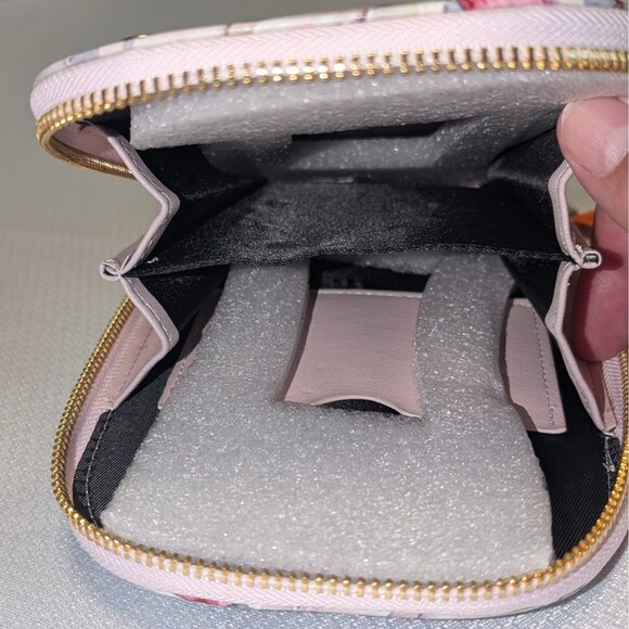 Monarque Pink Peonies Item #88007 Crossbody Wallet Purse NWT No Handle Strap - Picture 6 of 8